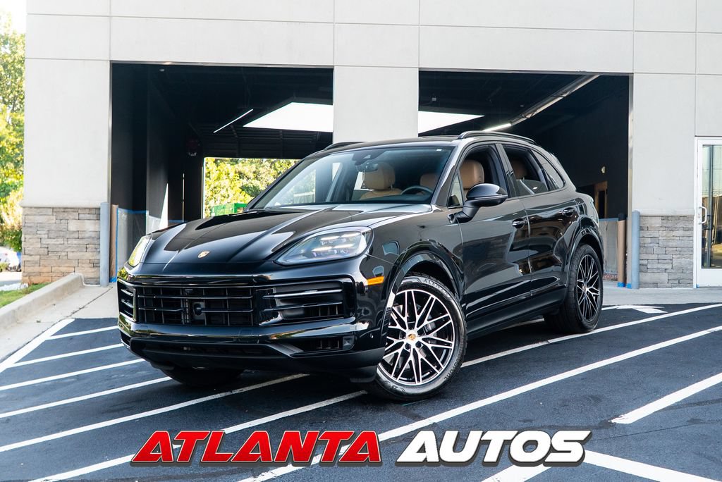 Used 2025 Porsche Cayenne w/ Premium Package Plus AWD/4WD video 1