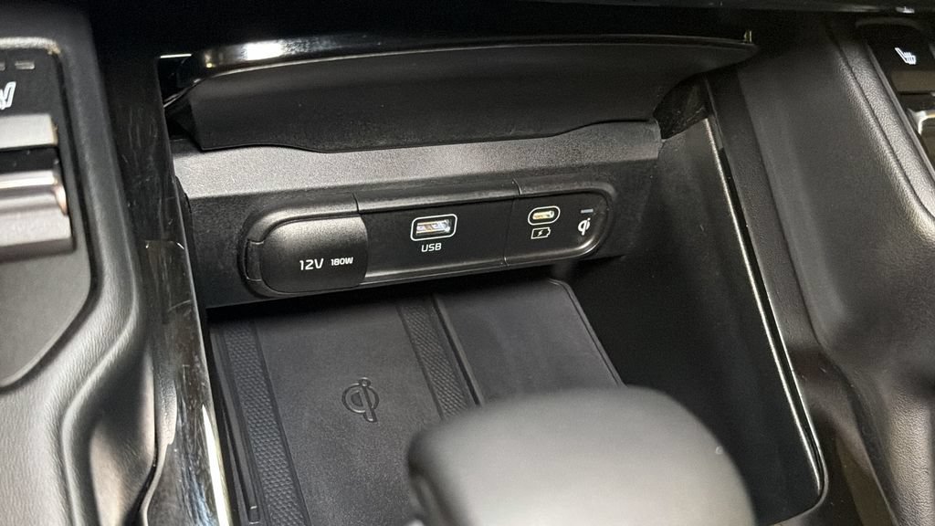 Used 2023 Kia Telluride S AWD/4WD image 26