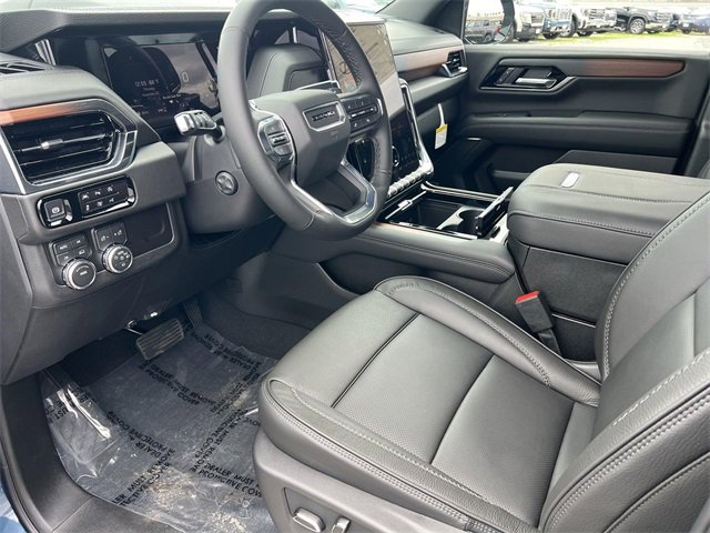 New 2026 GMC Yukon XL Denali image 9