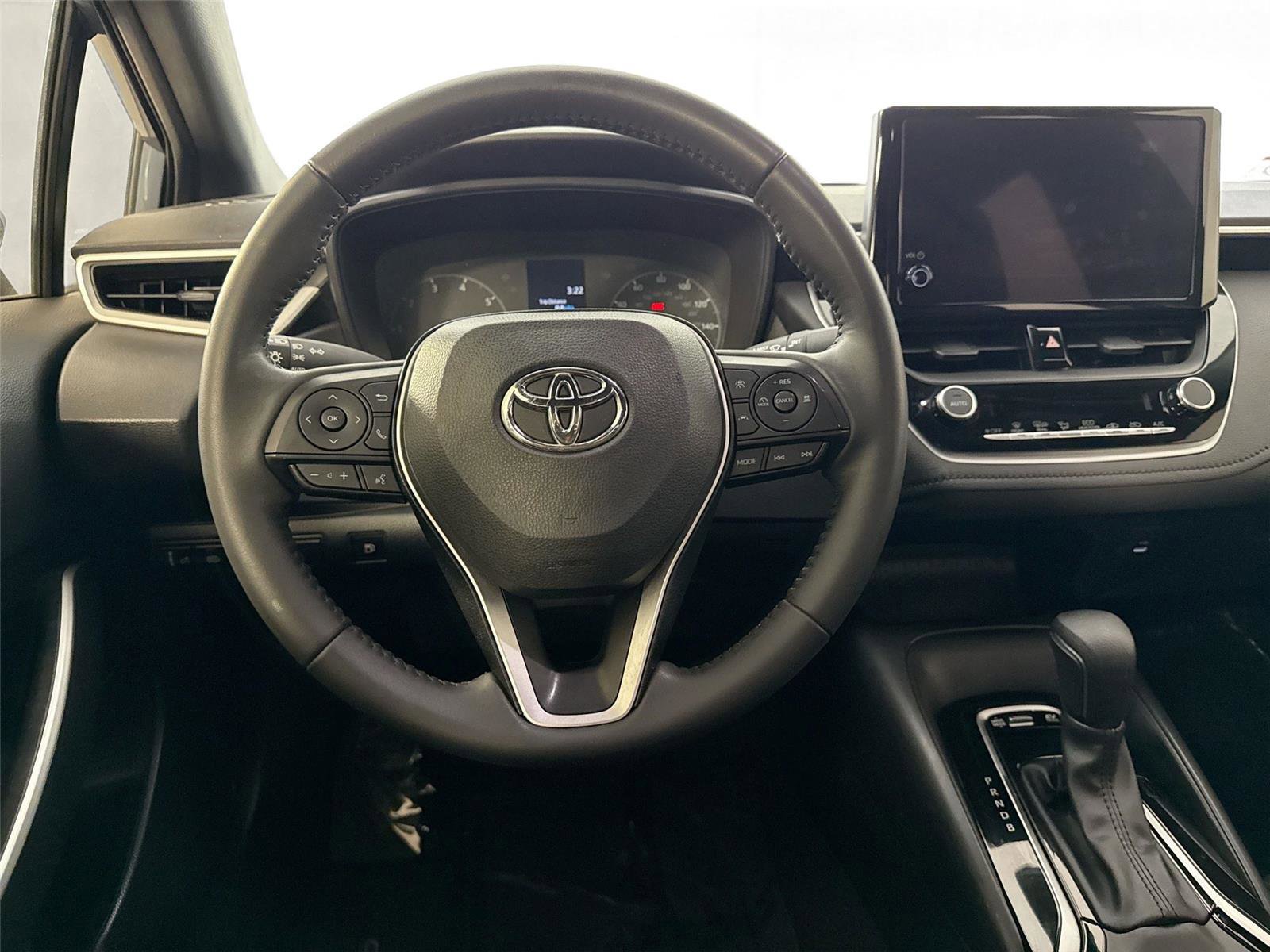 Certified 2024 Toyota Corolla SE image 27