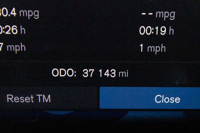 Certified 2023 Volvo XC90 T8 Ultimate w/ Protection Package Premier image 5