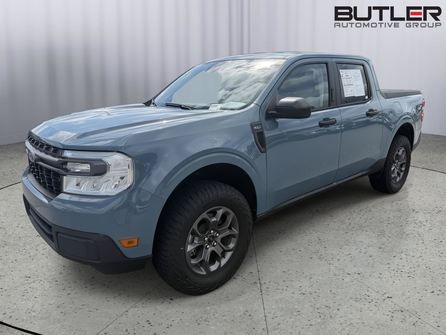Certified 2023 Ford Maverick XLT w/ Equipment Group 300A Standard AWD/4WD image 1