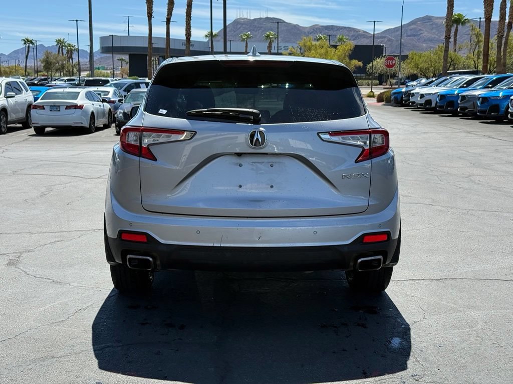 Used 2023 Acura RDX w/ Technology Package FWD image 4