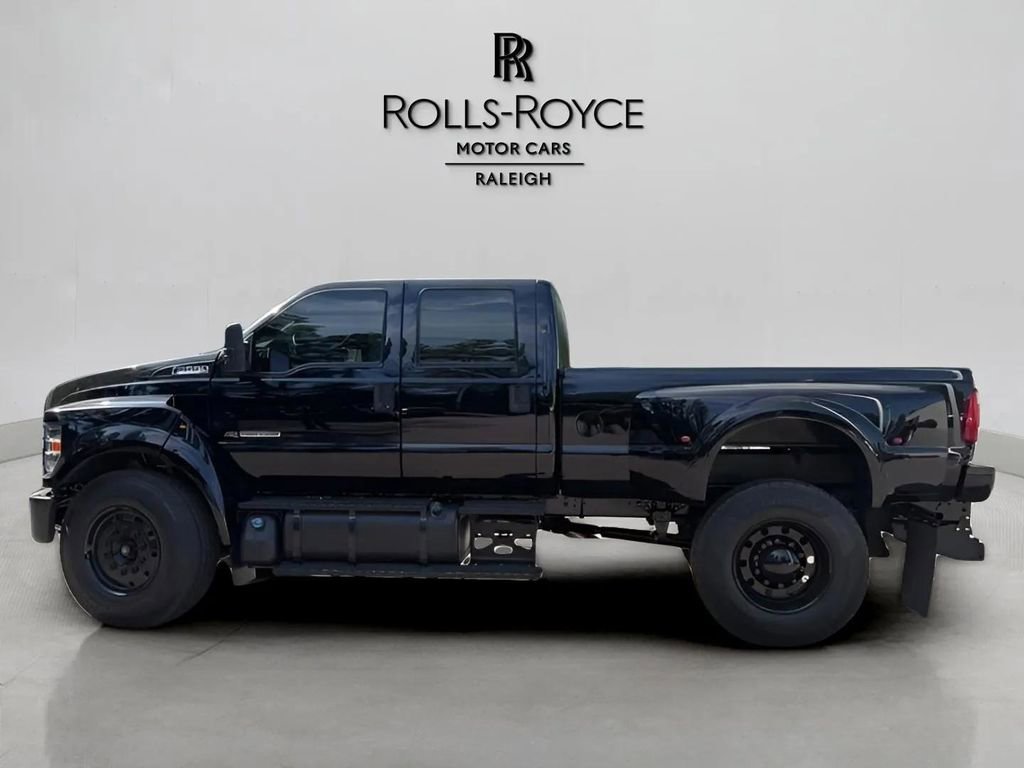 Used 2026 Ford F650 2WD Crew Cab Super Duty image 8