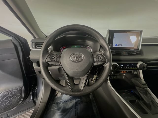 Used 2025 Toyota RAV4 LE FWD image 14