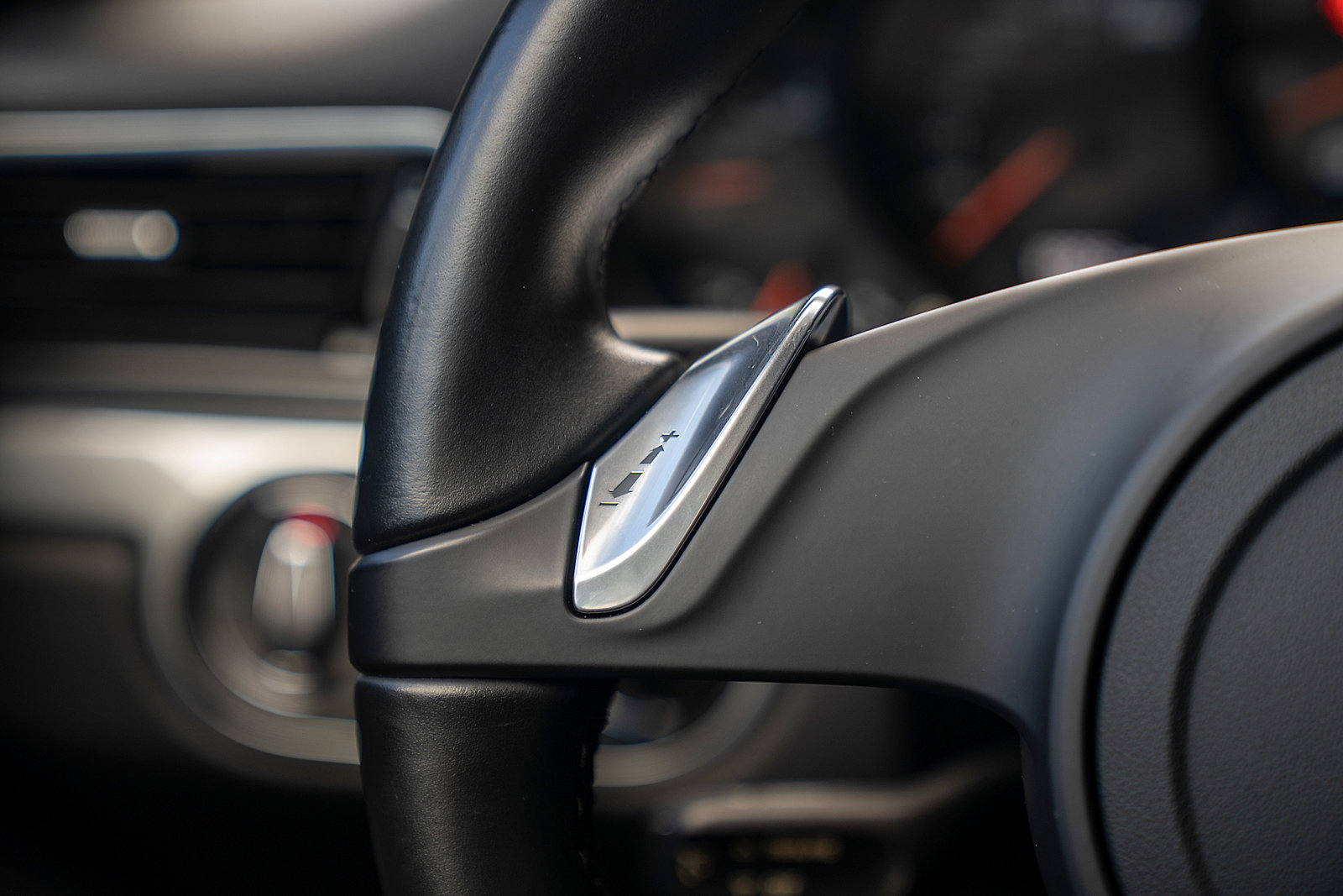 Certified 2016 Porsche 911 Carrera RWD image 7