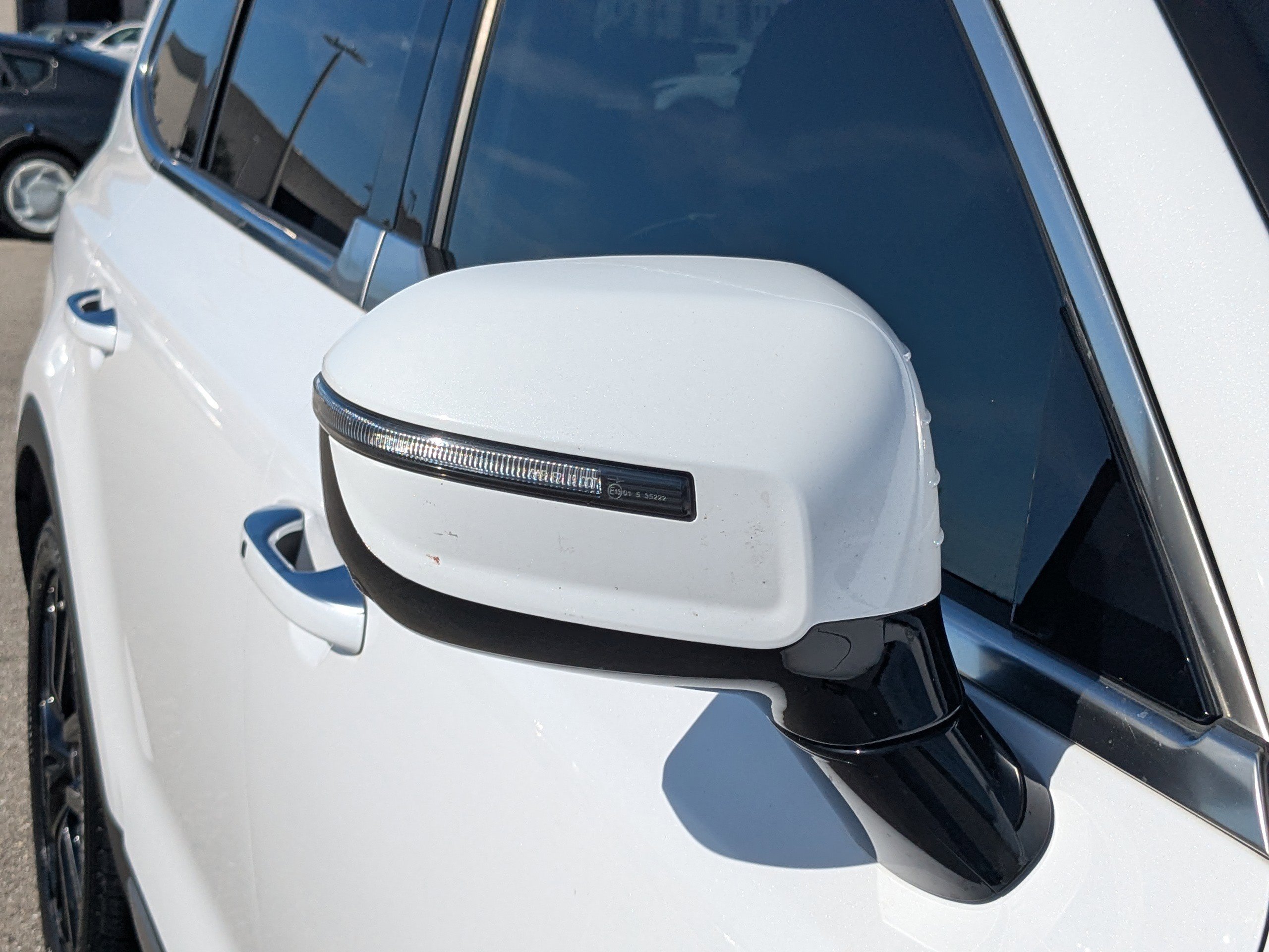 Certified 2021 Kia Telluride SX w/ Towing Package image 14