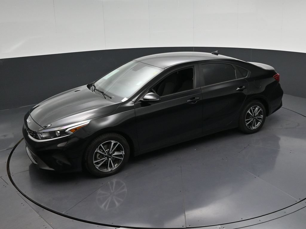 Used 2024 Kia Forte LXS w/ LXS Technology Package FWD image 23