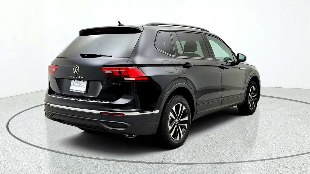 Used 2022 Volkswagen Tiguan S AWD/4WD image 5