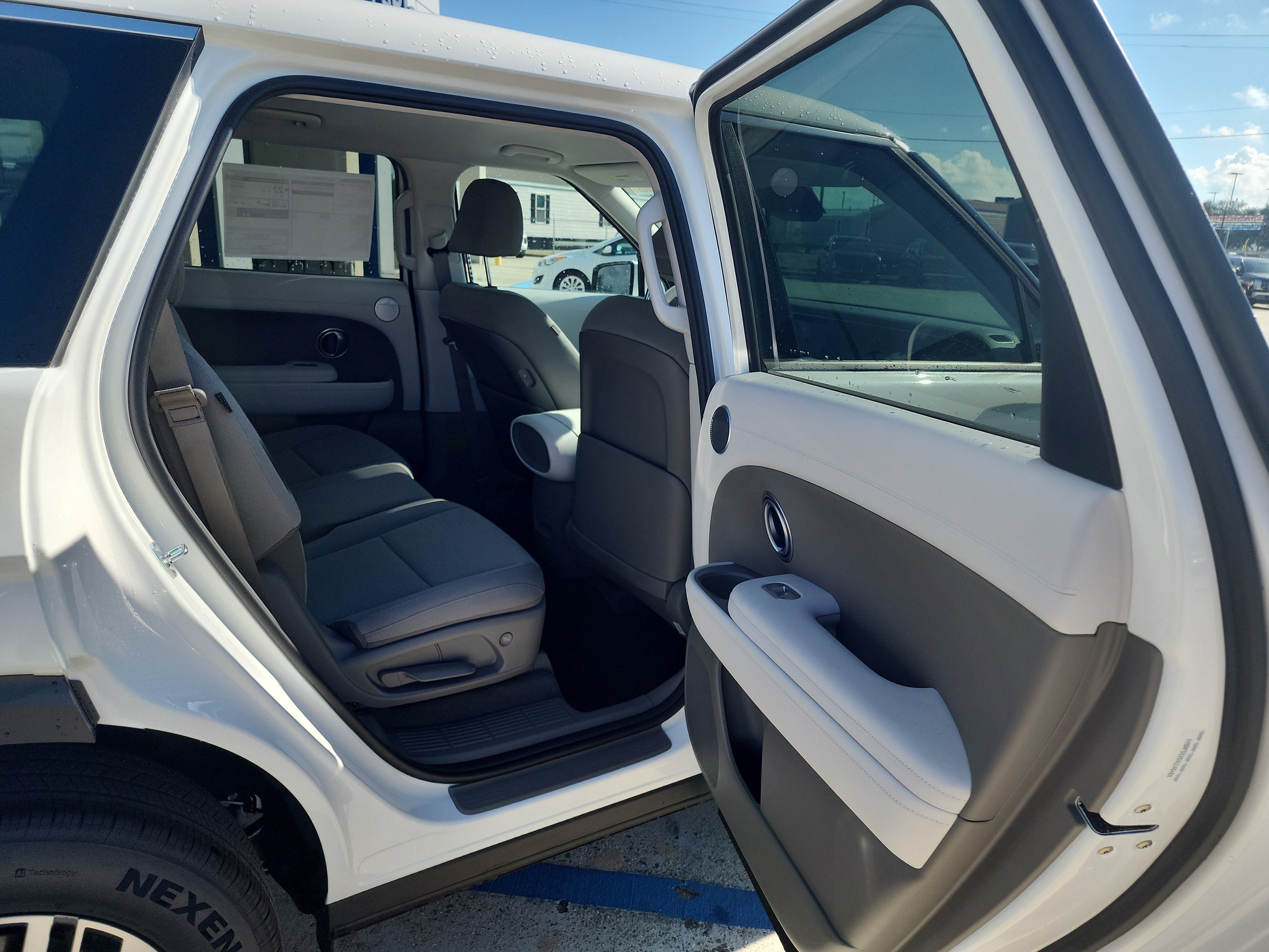 New 2027 Hyundai Palisade SE FWD image 15