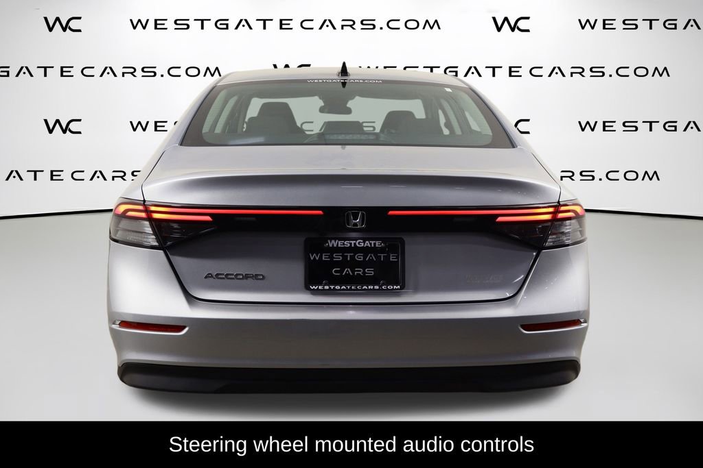 Used 2025 Honda Accord SE image 4