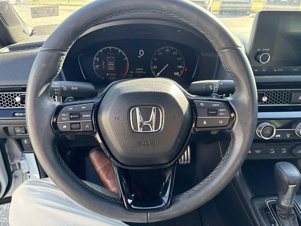 Used 2025 Honda Civic Sport image 11