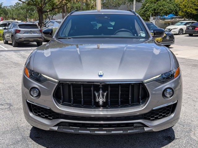 Used 2022 Maserati Levante GT image 2