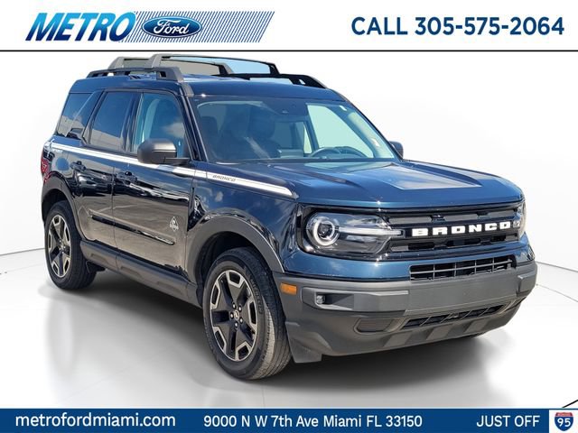 Used 2022 Ford Bronco Sport Outer Banks w/ Tech Package image 1