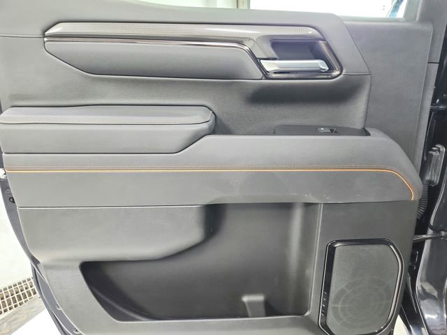 Used 2025 GMC Sierra 1500 AT4 w/ Technology Package AWD/4WD image 43