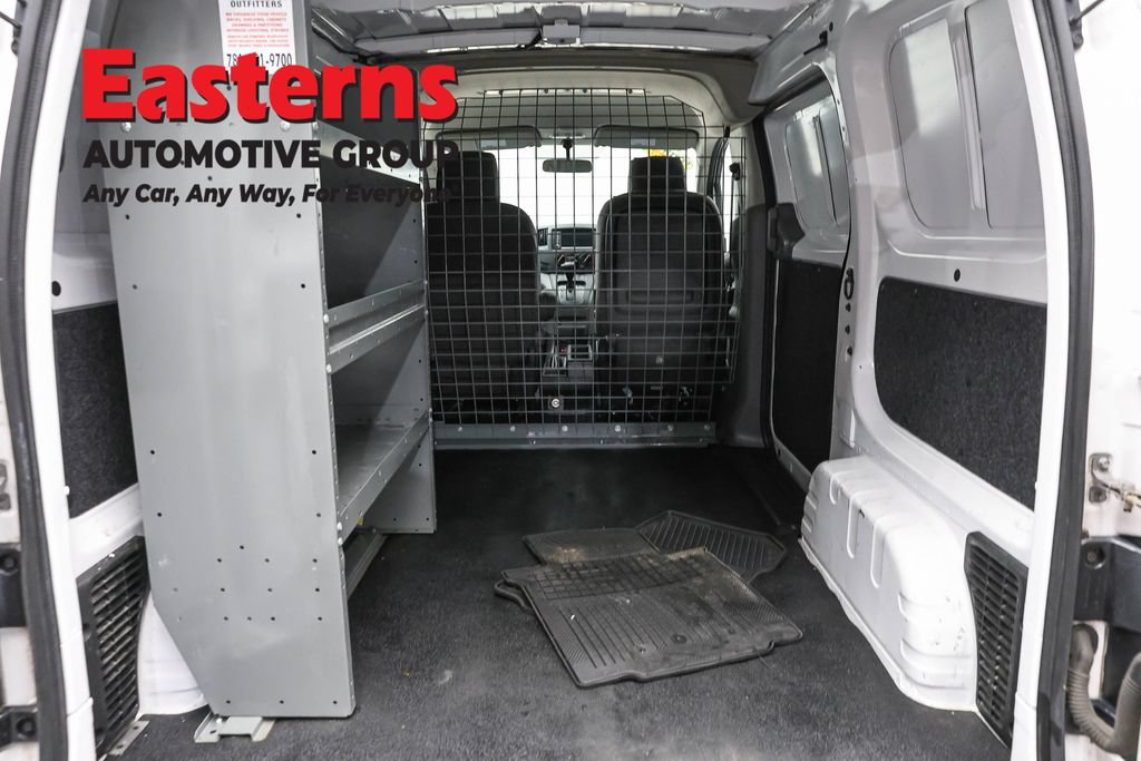 Used 2020 Nissan NV200 SV w/ Back Door Glass Package FWD image 9