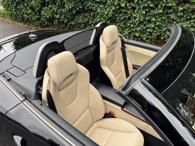 Used 2014 Mercedes-Benz SLK 350 image 45