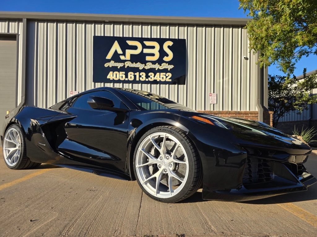 Used 2025 Chevrolet Corvette E-Ray w/ ZER Performance Package AWD/4WD image 6