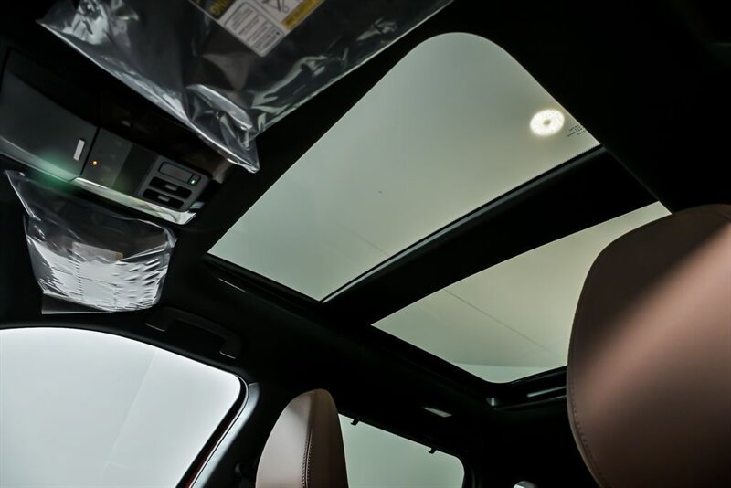 New 2025 Mitsubishi Outlander SEL image 15