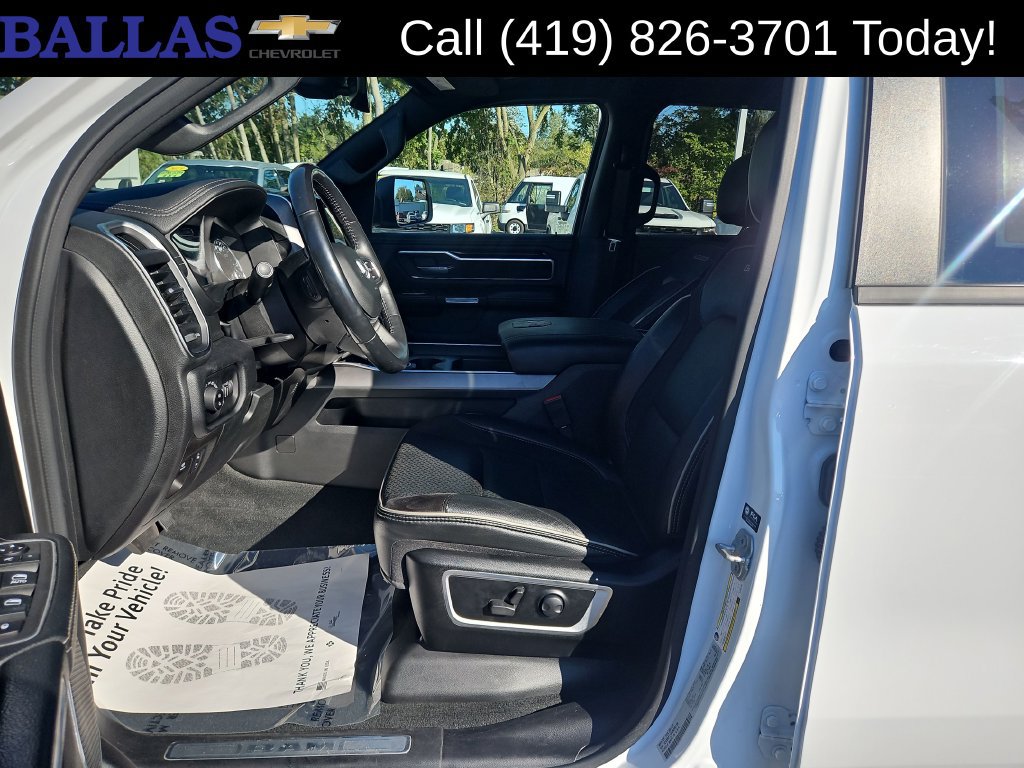 Used 2022 RAM 1500 Laramie w/ Sport Appearance Package AWD/4WD image 9