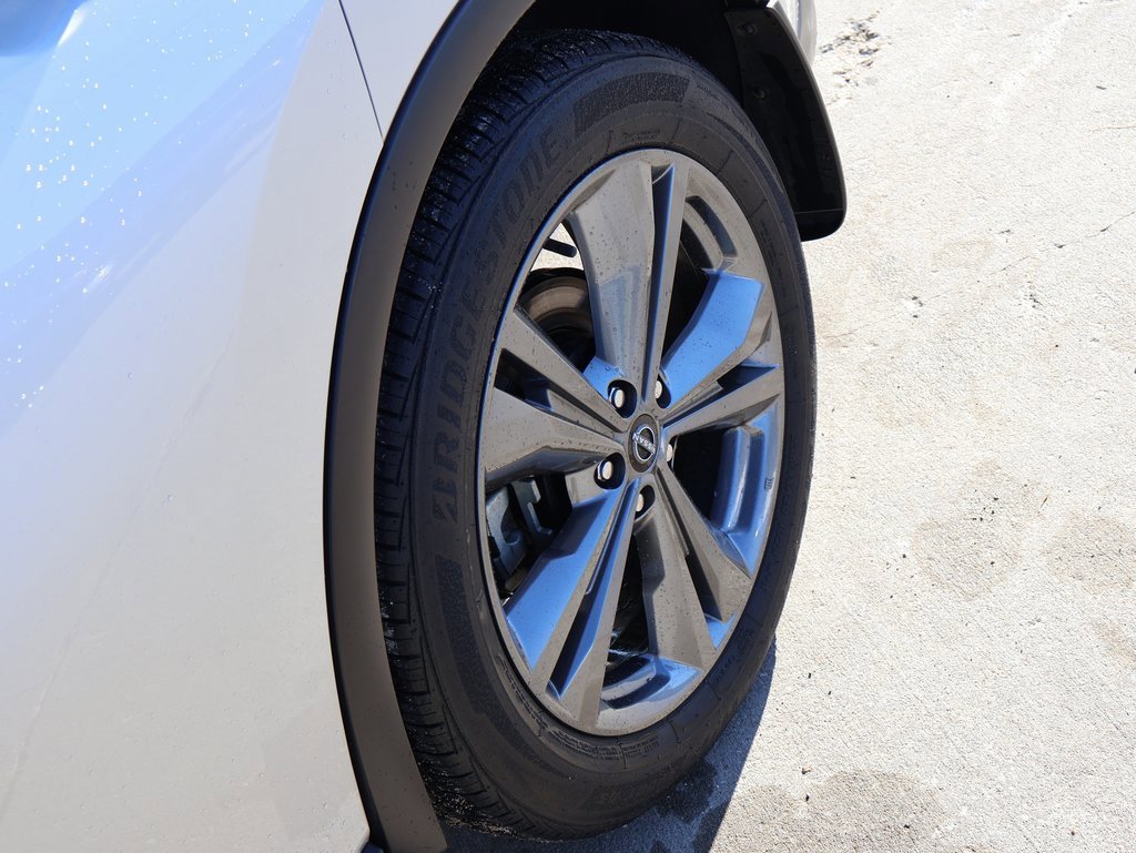 Used 2023 Nissan Murano Platinum w/ Cargo Package image 35