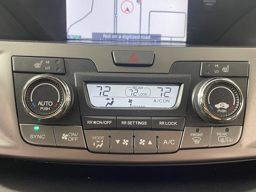 Used 2016 Honda Odyssey Touring Elite image 22