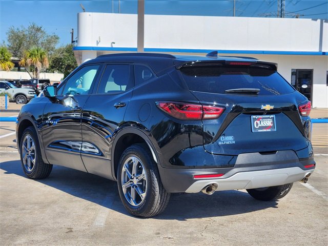 Used 2024 Chevrolet Blazer LT w/ Convenience Package image 5