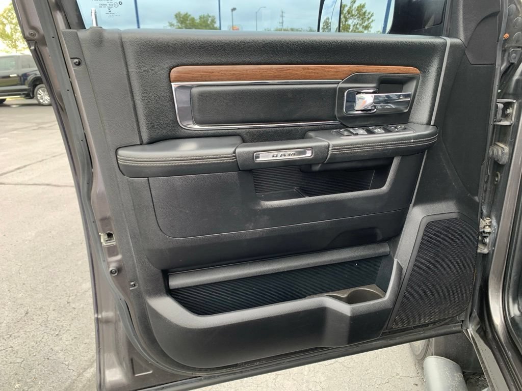 Used 2017 RAM 2500 Laramie w/ Sport Appearance Group AWD/4WD image 35