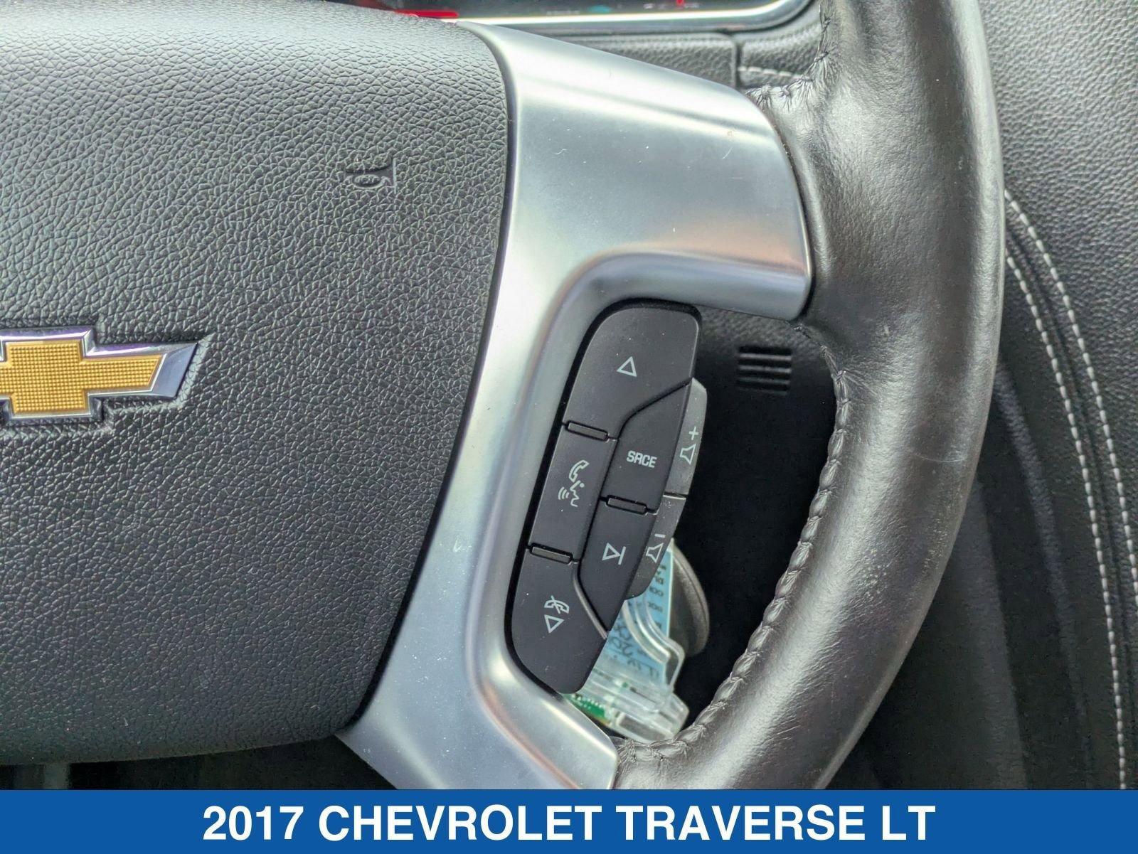 Used 2017 Chevrolet Traverse LT AWD/4WD image 18