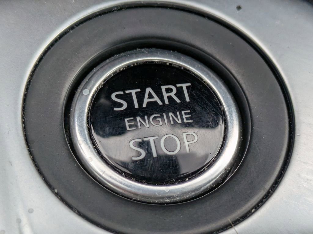 Certified 2022 Nissan Sentra SV image 26