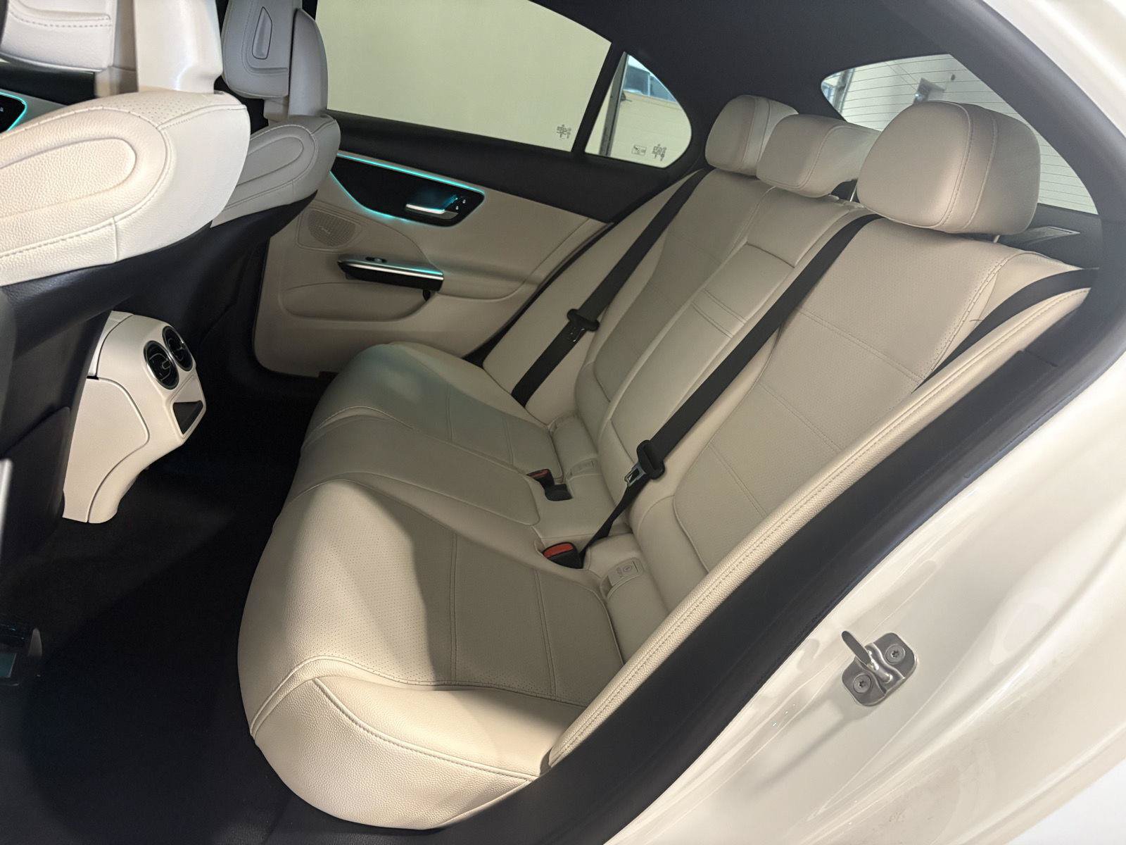 Used 2024 Mercedes-Benz C 300 4MATIC Sedan image 33
