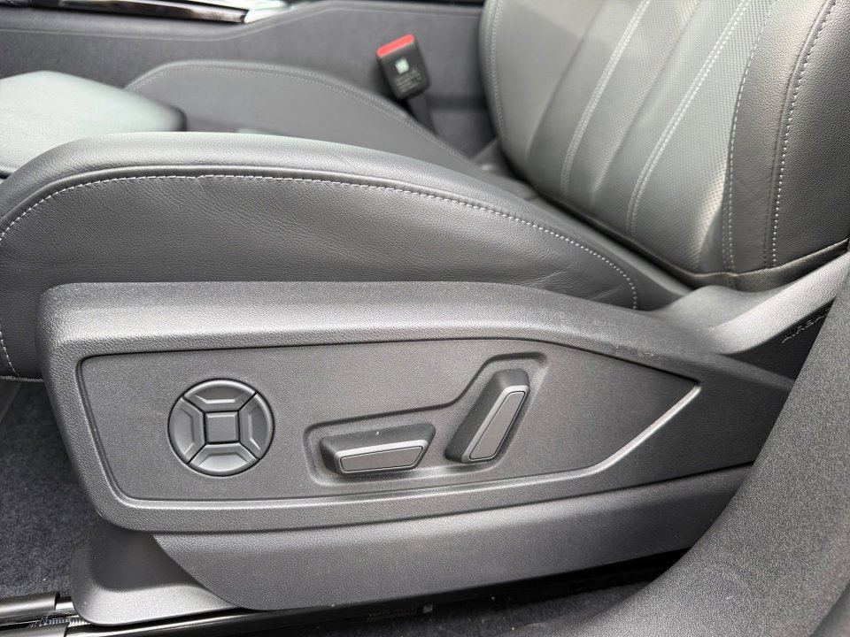 New 2025 Audi Q5 Premium Plus image 30