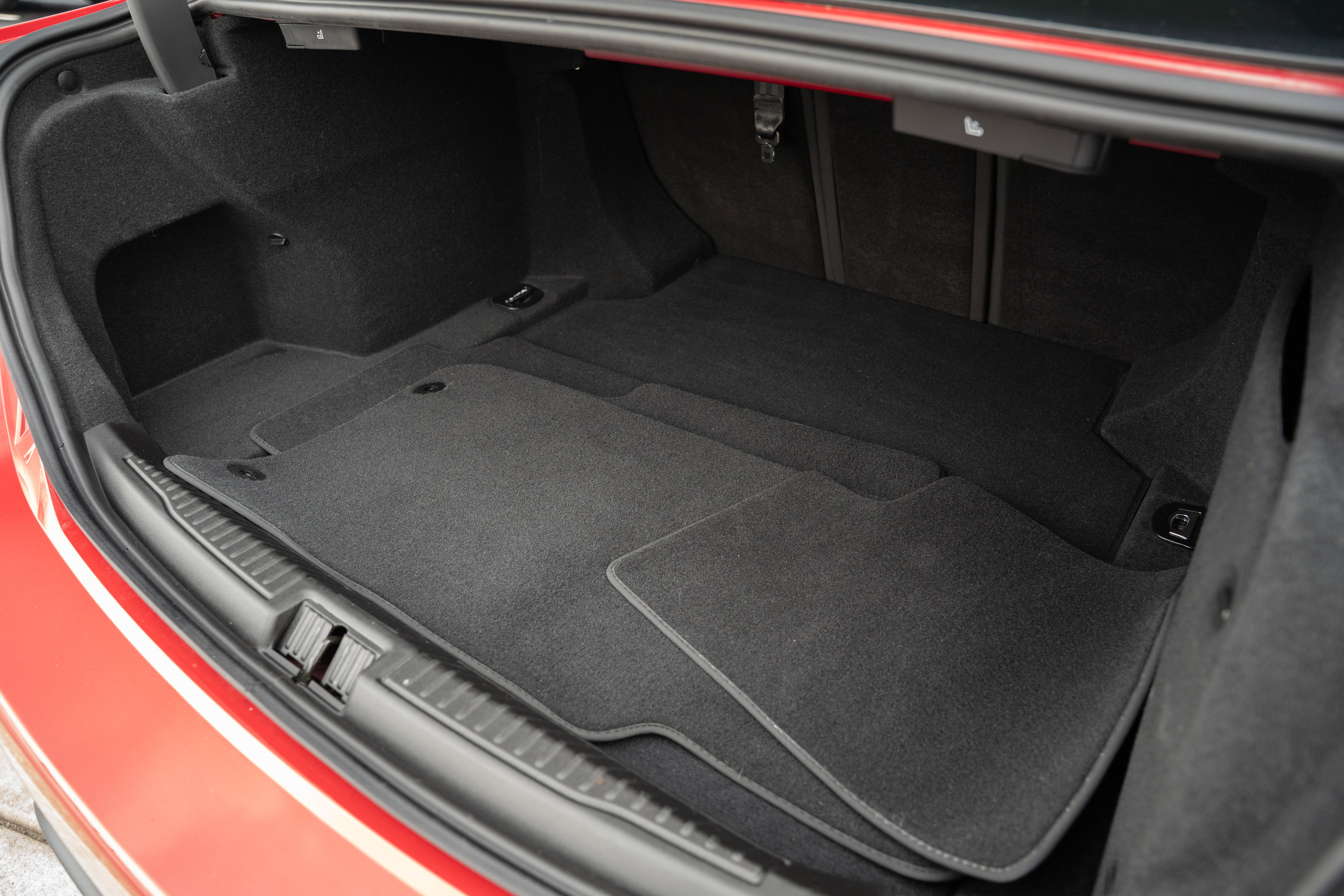 Used 2023 Alfa Romeo Giulia Estrema image 31