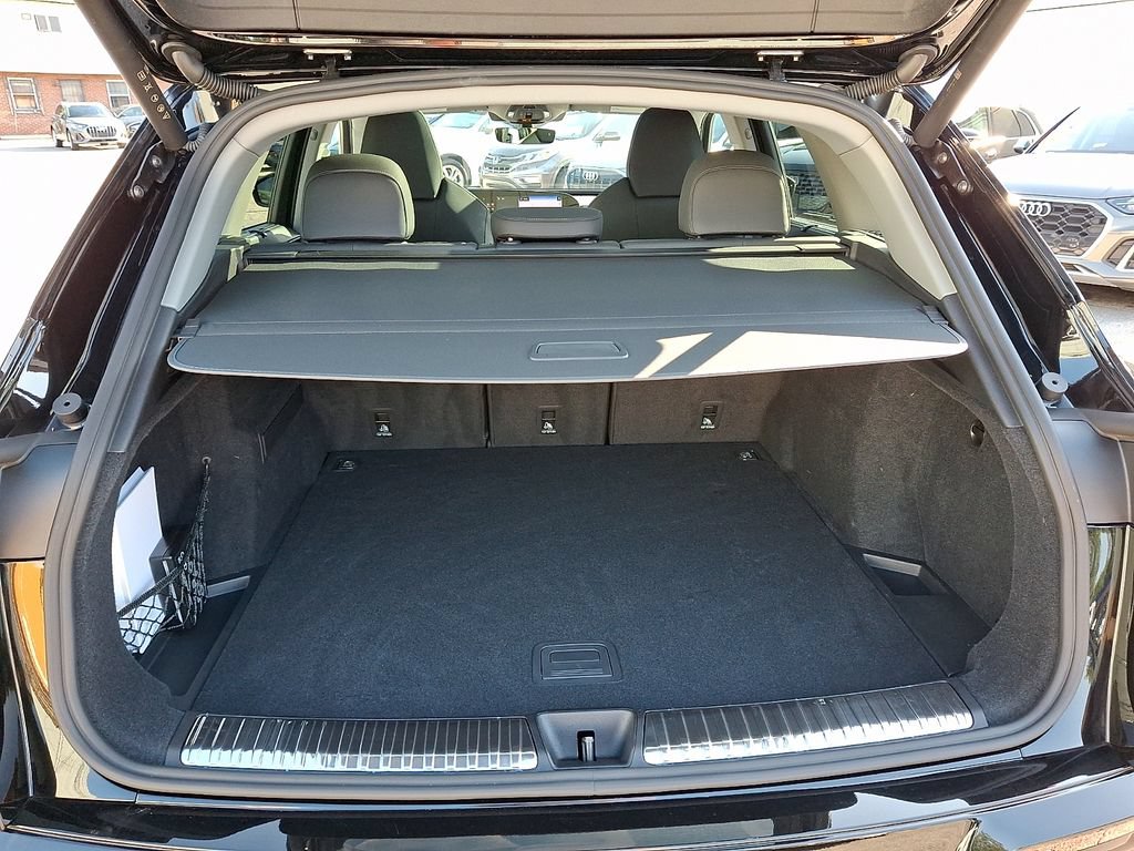 Certified 2025 Audi Q5 Premium Plus w/ Premium Plus AWD/4WD image 29