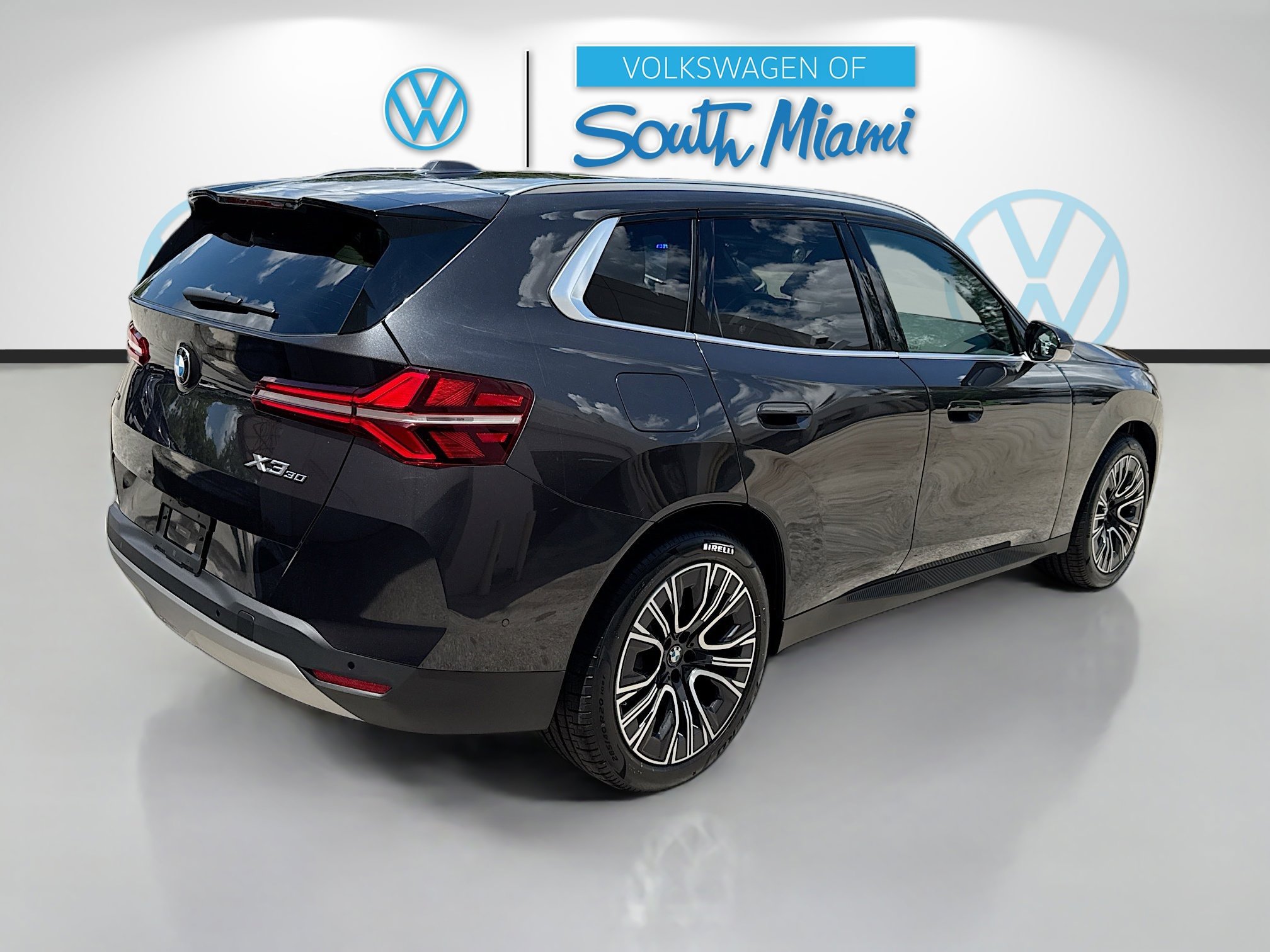 Used 2025 BMW X3 xDrive30i w/ Convenience Package AWD/4WD image 7