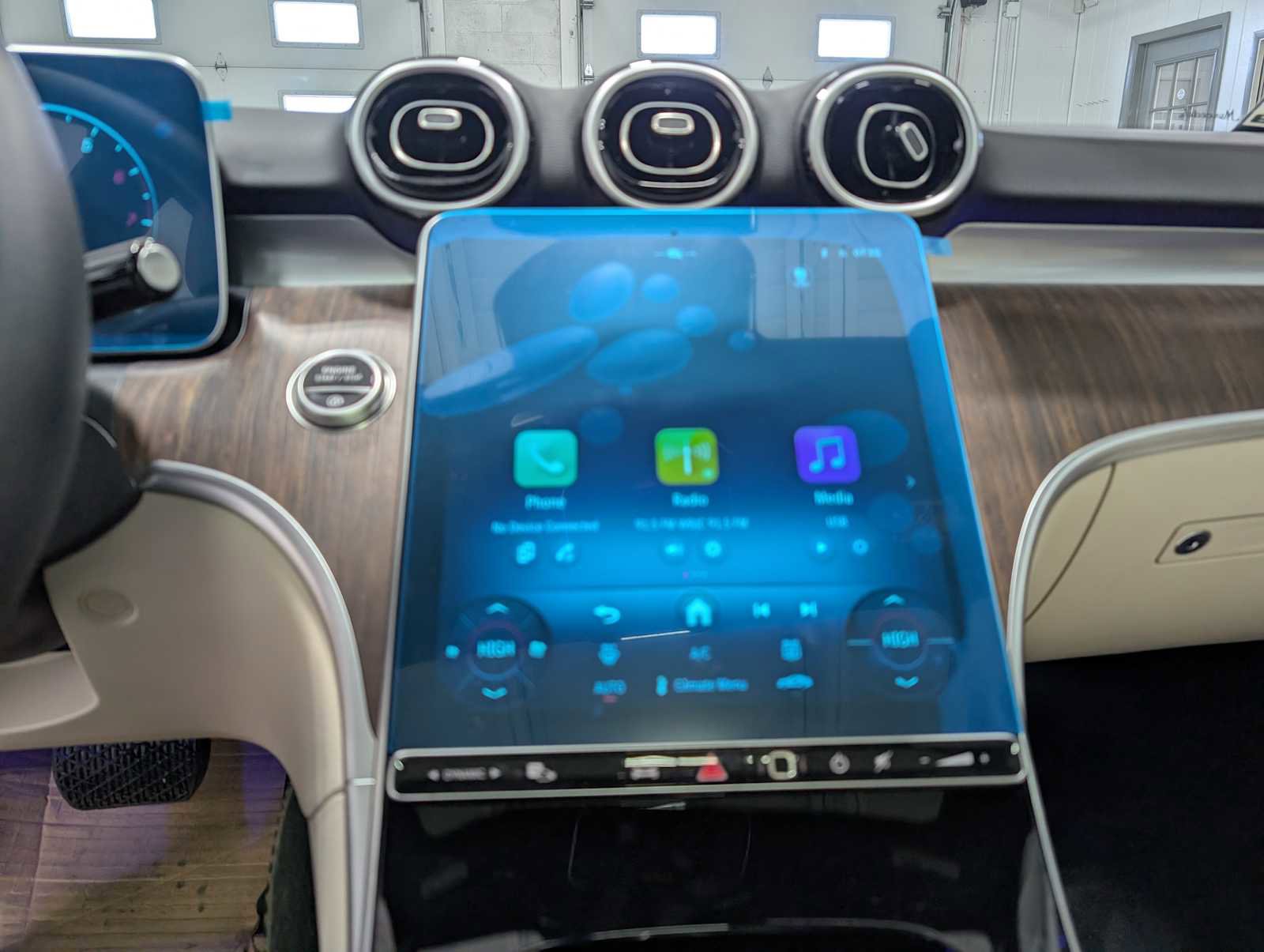 New 2026 Mercedes-Benz C 300 4MATIC Sedan image 29