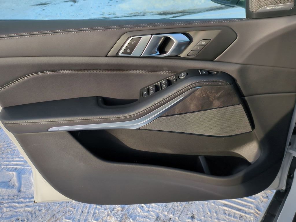 New 2026 BMW X5 xDrive40i image 10