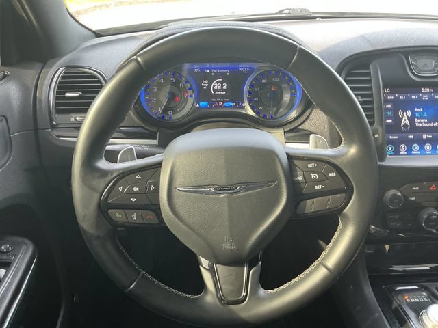 Used 2017 Chrysler 300 S w/ S Model Appearance Package AWD/4WD image 18