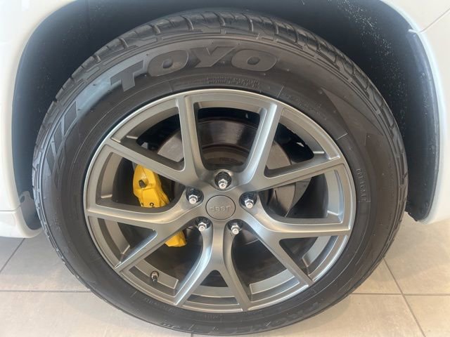 Used 2020 Jeep Grand Cherokee Trackhawk image 9