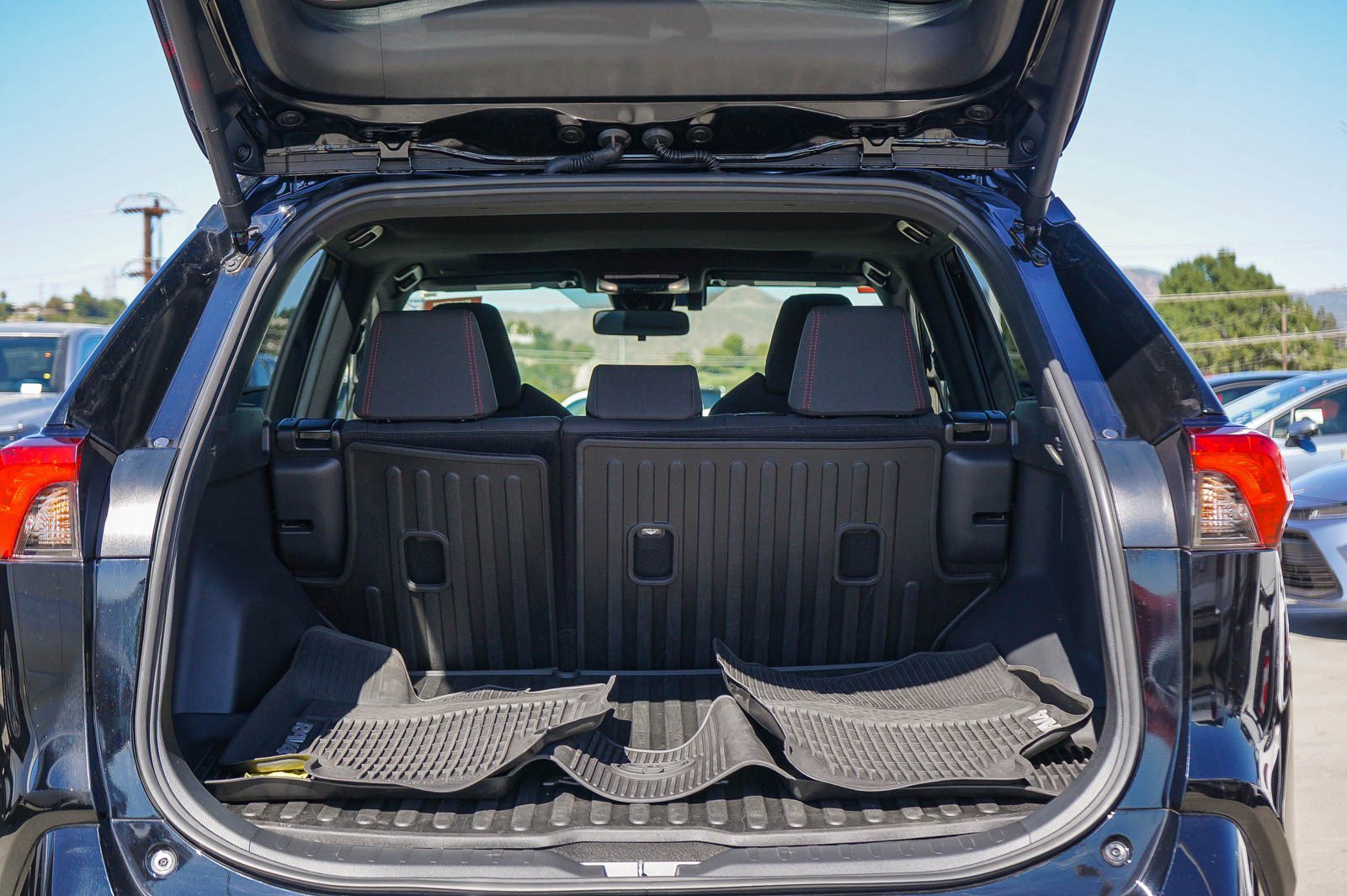 Certified 2025 Toyota RAV4 SE w/ Weather & Moonroof Package image 28