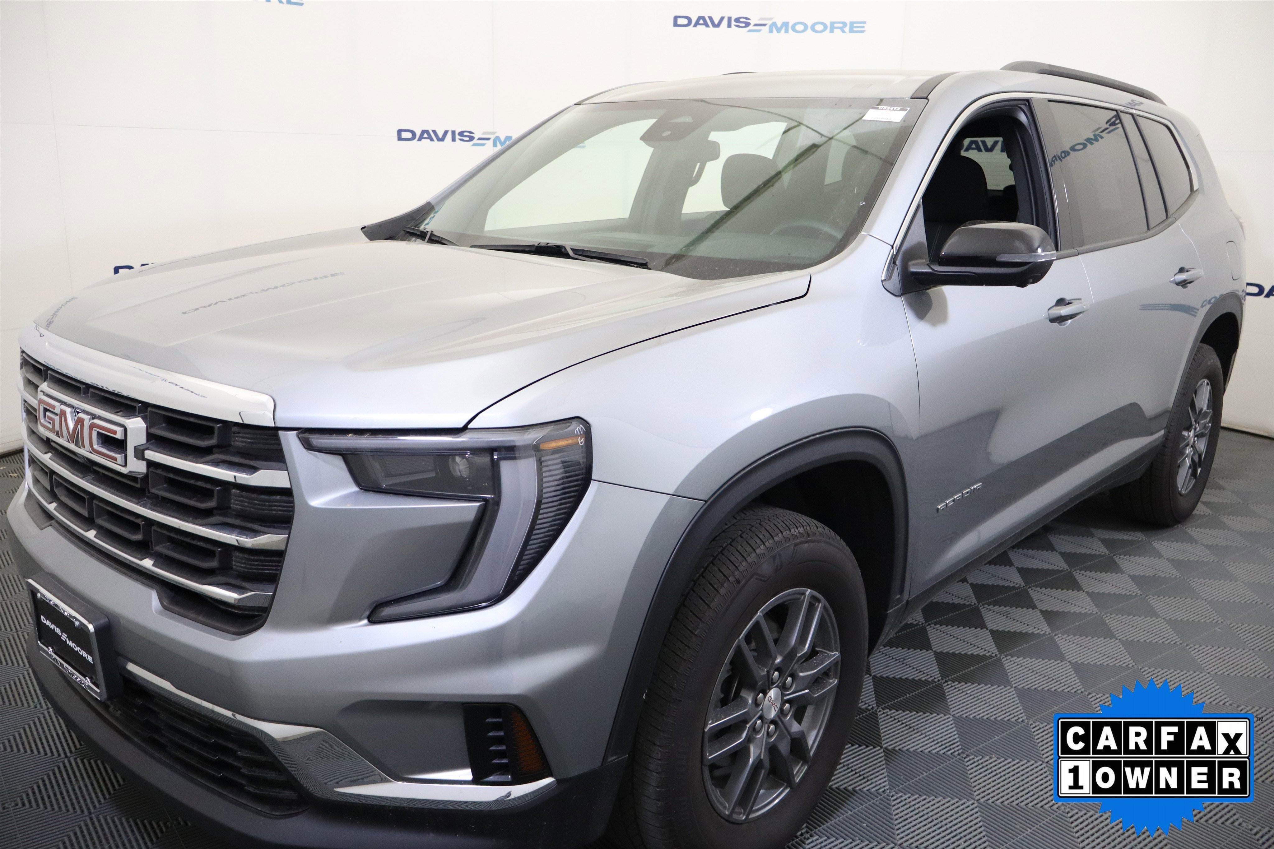 Used 2025 GMC Acadia Elevation AWD/4WD image 12