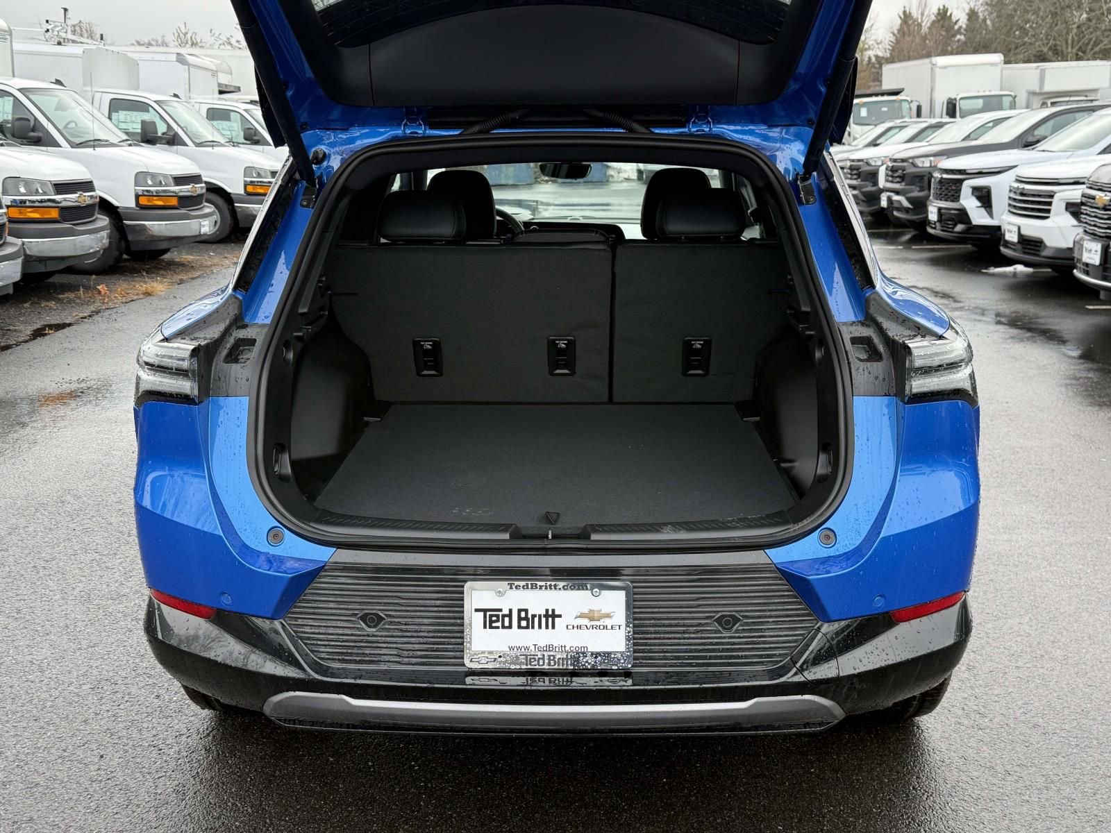 New 2026 Chevrolet Equinox EV LT w/ Convenience Package II image 22