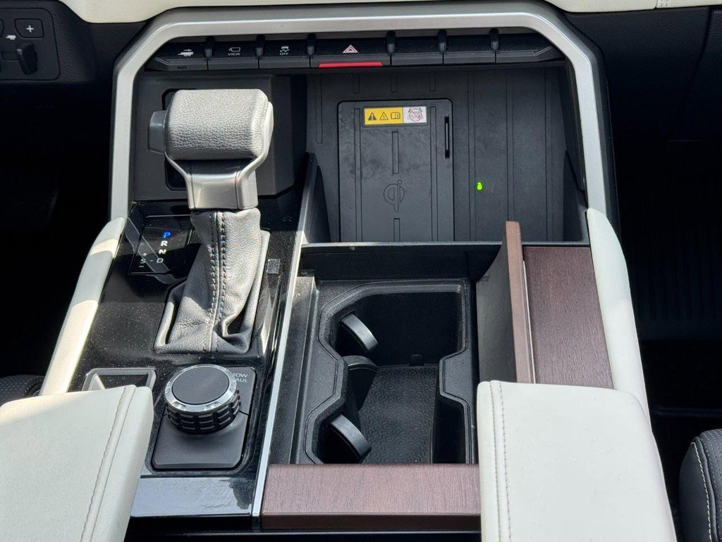 Used 2024 Toyota Sequoia Capstone image 15