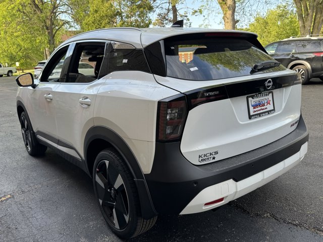 New 2026 Nissan Kicks SR w/ SR Premium Package AWD/4WD image 25