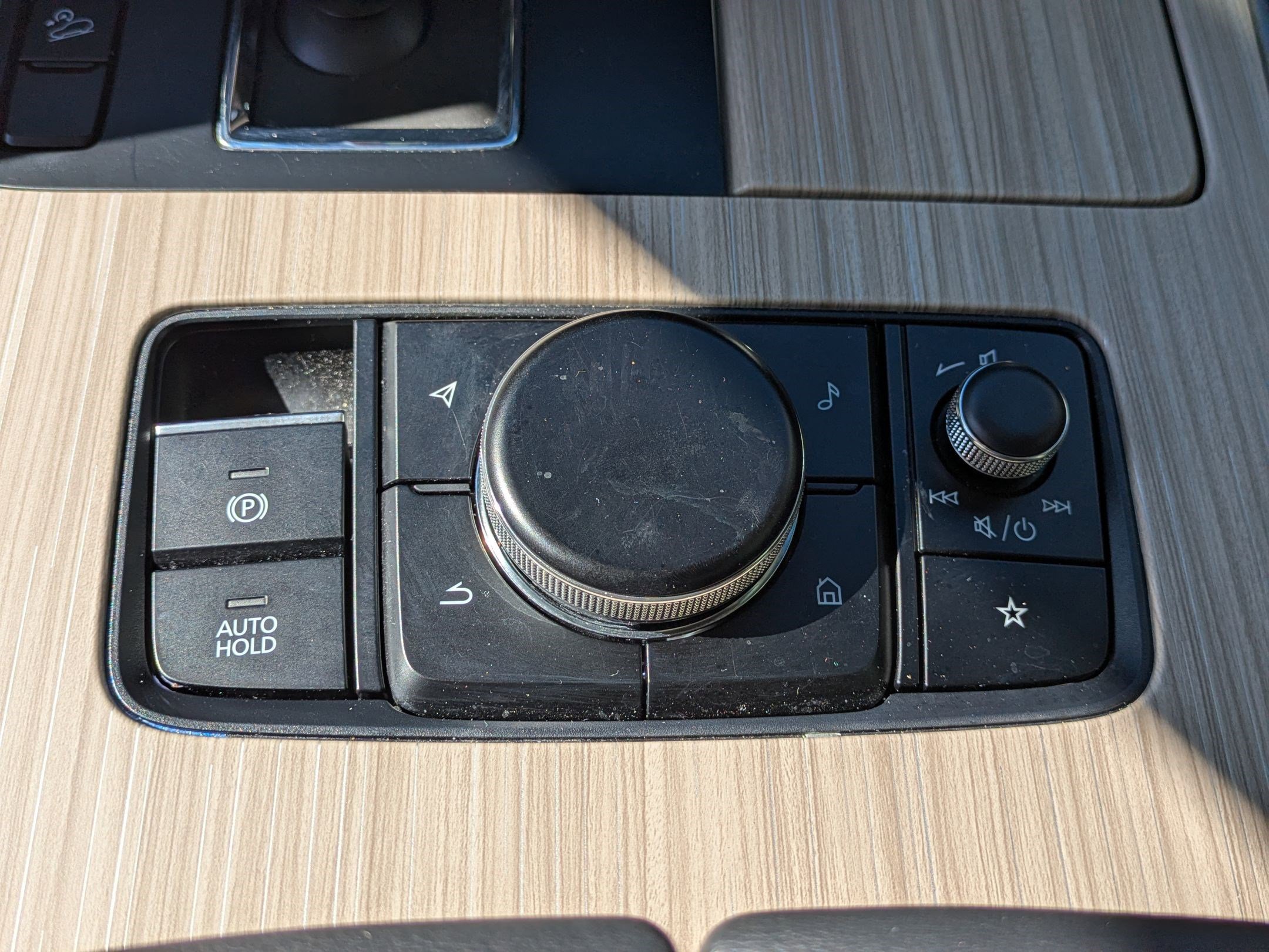 Used 2025 MAZDA CX-70 Plug-In Hybrid w/ Premium Pkg AWD/4WD image 23