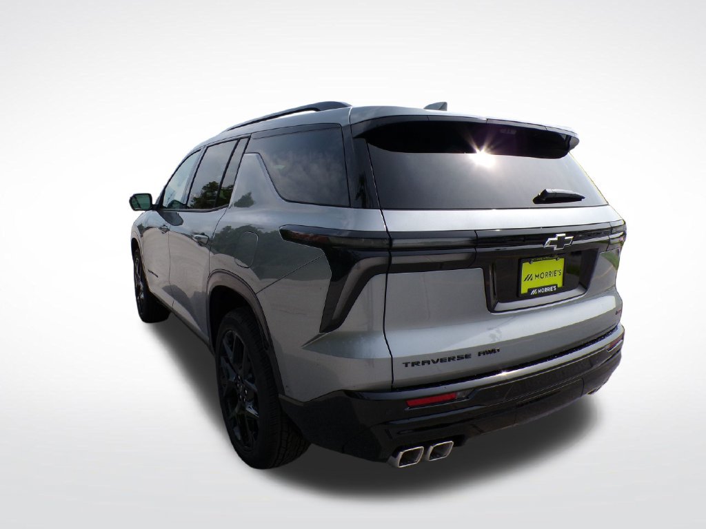 New 2026 Chevrolet Traverse RS w/ LPO, Floor Liner Package AWD/4WD image 3