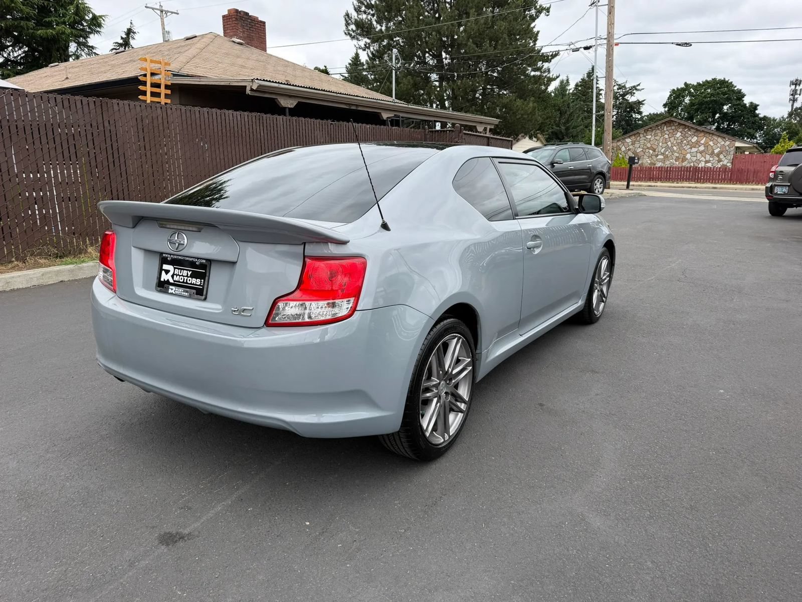 Used 2012 Scion tC FWD image 4