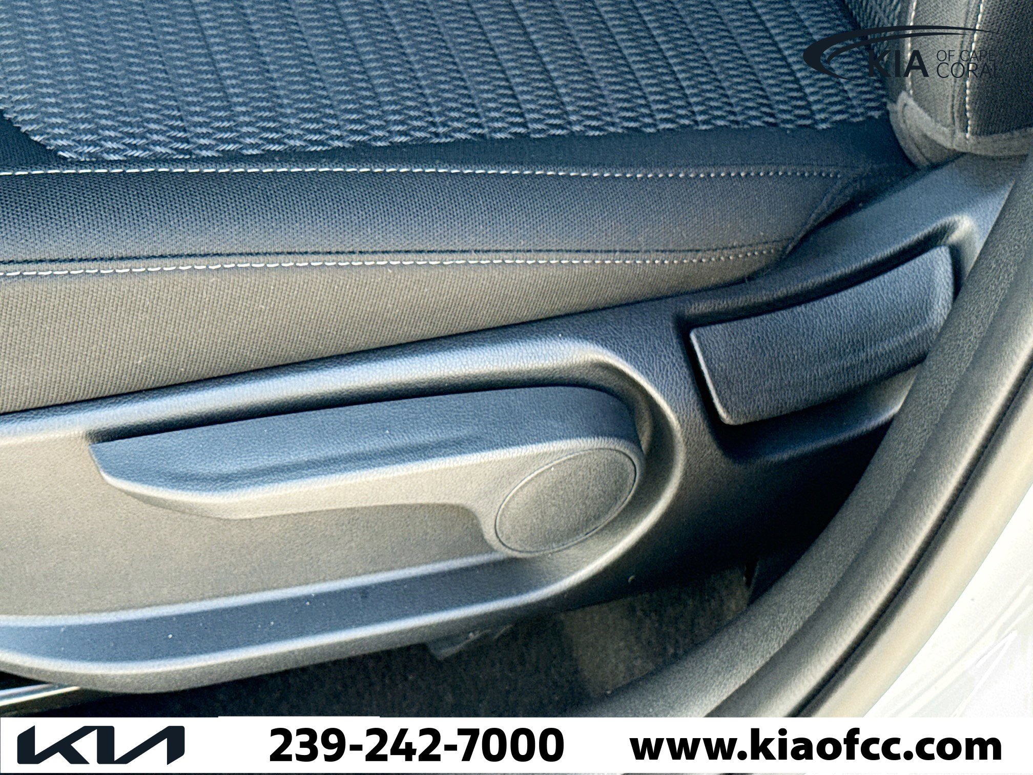 New 2026 Kia Sorento LX image 25