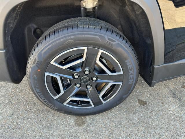 New 2026 Jeep Cherokee Laredo AWD/4WD image 32