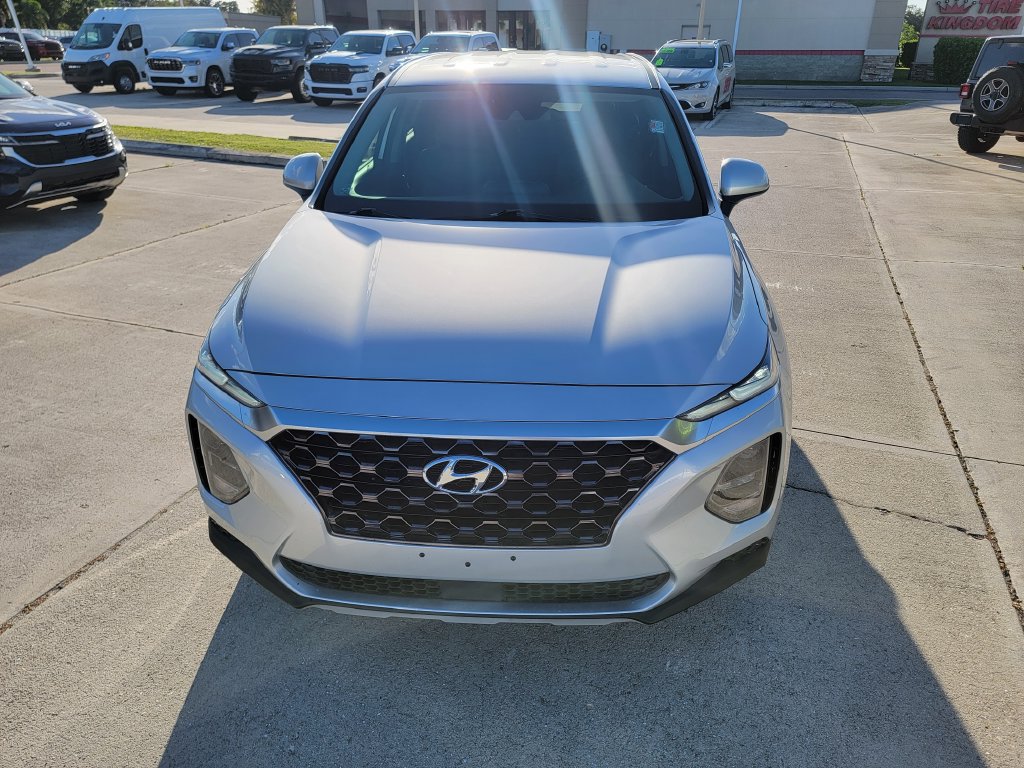 Used 2020 Hyundai Santa Fe SE FWD image 8